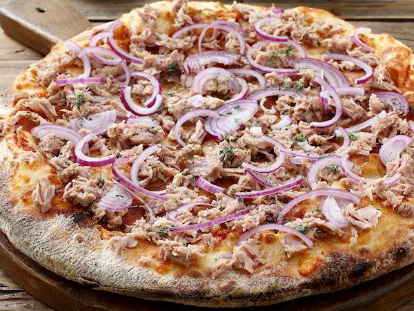 pizza tono e cipolla